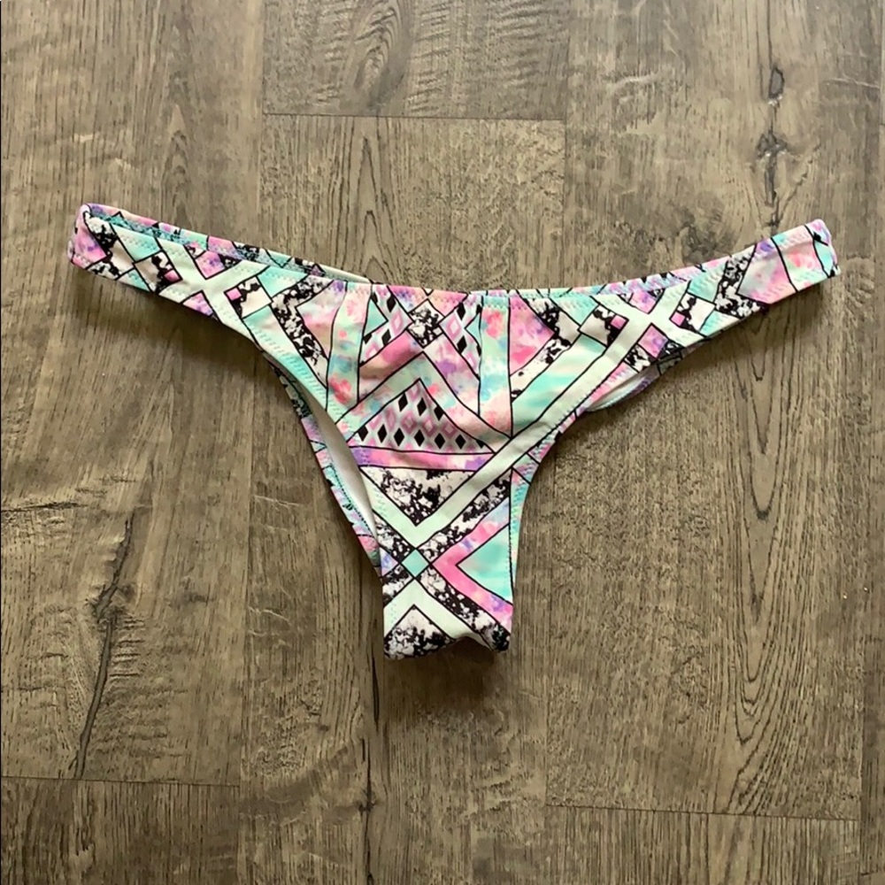👙Victoria’s Secret Bikini Bottom!